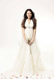 李安琪个人资料简介,影视界璀璨的明星，才华横溢的人生轨迹