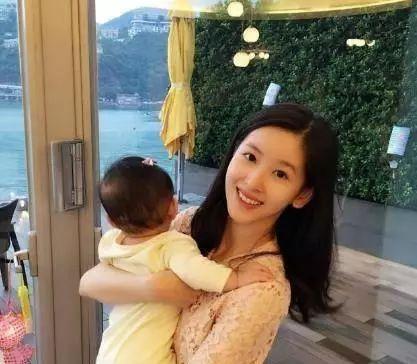 网红夏至一老公,揭秘他的魅力与成功之道